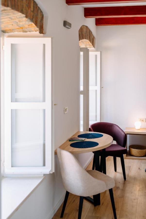 Art Deco City Walls Apartments By Duhomes دوبروفينك المظهر الخارجي الصورة